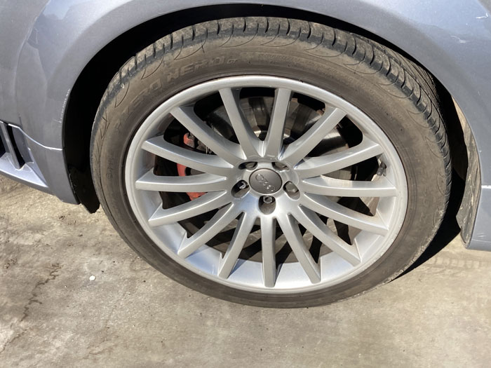 Scratched wheel arch of Audi TT quattro sport